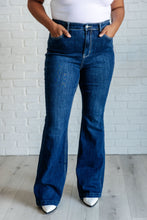 Load image into Gallery viewer, Judy Blue Mavis High Rise Side Seam Detail Flare Jeans
