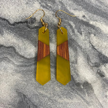 Load image into Gallery viewer, Dangle Earring - Wood &amp; Sea Glass
