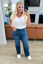 Load image into Gallery viewer, Judy Blue Leila High Rise Cargo Straight Jeans
