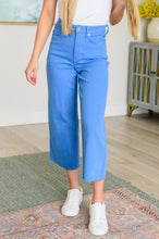Load image into Gallery viewer, Judy Blue Lisa High Rise Control Top Wide Leg Crop Jeans in Sky Blue
