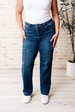 Load image into Gallery viewer, Judy Blue Leila High Rise Cargo Straight Jeans
