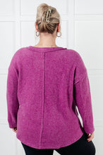 Load image into Gallery viewer, Simple Silhouette Brushed Hacci Sweater in Light Plum
