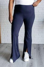 Load image into Gallery viewer, Stamina Stride Flare Leggings in Navy
