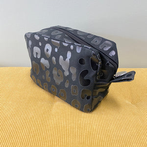 Cosmetic Pouch - Stand Up Zip - Black Leopard