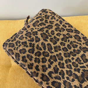 Cosmetic Pouch - Stand Up Zip - Brown Leopard